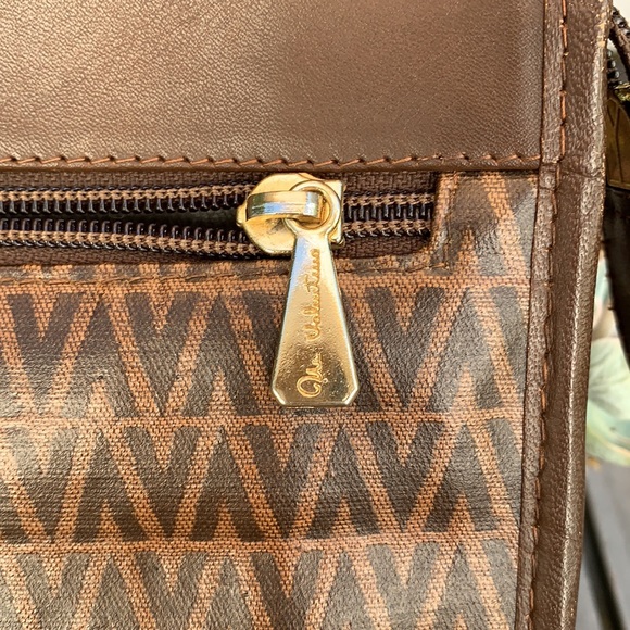 Mario Valentino zippered clutch w dust cover - Picture 2 of 16